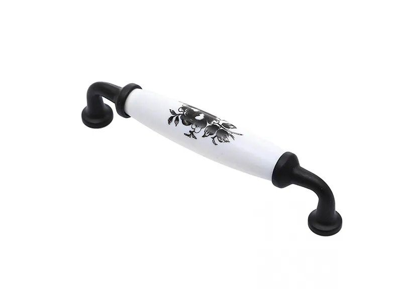 k97516004110 rucica crna mat bela rucka crni cvet